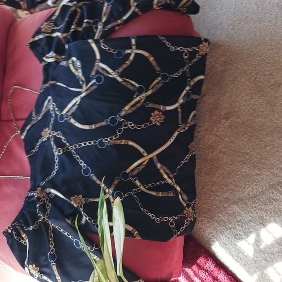 Thalia sodi pants size large and top is medium nwt - Picture 2 of 3